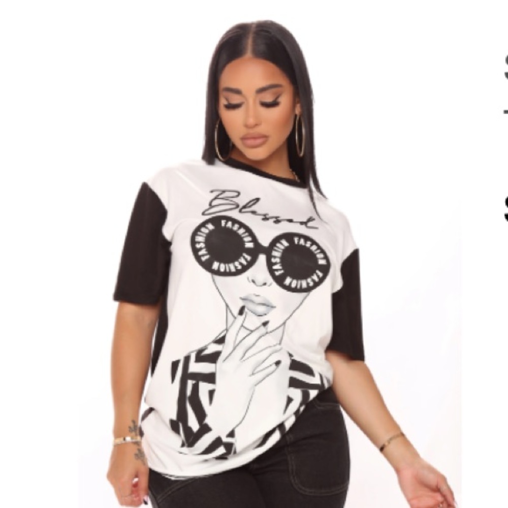 Shades and smile tunic top